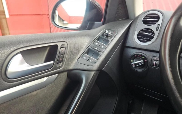 imagem-https://www.socarrao.com.br/sc-vehicle-images-prod/4057670/1790167187326-8488761_13_B_319432e098.jpeg