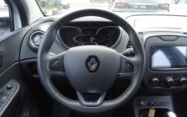 imagem-https://www.socarrao.com.br/sc-vehicle-images-prod/4058010/1791239839037-8503161_10_B_b74837f3c1.jpeg
