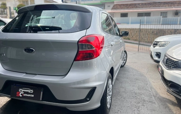 imagem-https://www.socarrao.com.br/sc-vehicle-images-prod/4058358/1790168280321-gb-1b9c10e.jpeg