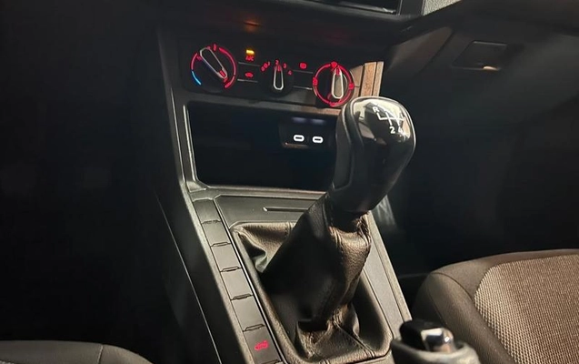 imagem-https://www.socarrao.com.br/sc-vehicle-images-prod/4058529/1790168868306-8491445_3_B_0058f89c0d.jpeg