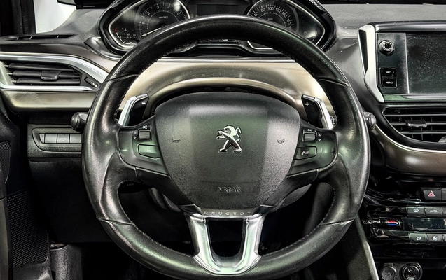 imagem-https://www.socarrao.com.br/sc-vehicle-images-prod/4058777/1790169196622-8c0ed09f088e4d9f91edc3403cbacc1d_1789043455705.jpg