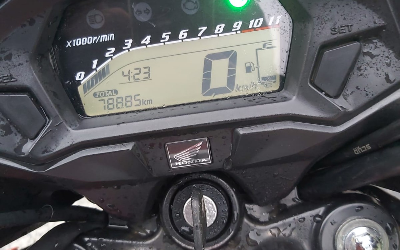 imagem-https://www.socarrao.com.br/sc-vehicle-images-prod/4058833/1790169289440-V2hhdHNBcHAgSW1hZ2UgMjAyNi0wOS0yMyBhdCAxMC4wNi41NiAoMykuanBlZw.jpeg