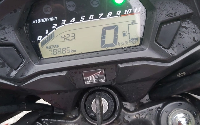 imagem-https://www.socarrao.com.br/sc-vehicle-images-prod/4058833/1790169289440-V2hhdHNBcHAgSW1hZ2UgMjAyNi0wOS0yMyBhdCAxMC4wNi41NiAoMykuanBlZw.jpeg