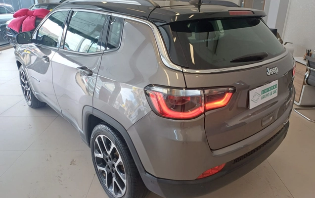imagem-https://www.socarrao.com.br/sc-vehicle-images-prod/4058873/1790169338671-vehicle_image_1790169256_915db2d4dd0bf6a4d78c8356a7648065.jpeg
