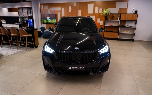 imagem-https://www.socarrao.com.br/sc-vehicle-images-prod/4058887/1790169383121-3_025123.jpg