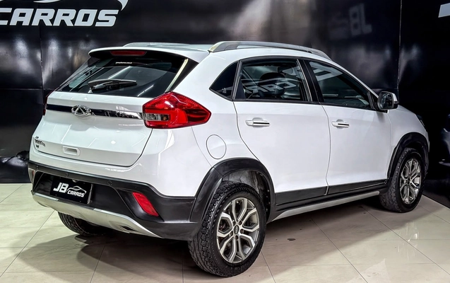 imagem-https://www.socarrao.com.br/sc-vehicle-images-prod/4059017/1790169675302-f1a4e548a31741d483bbf2284a3a58ed_1790169555889.jpg