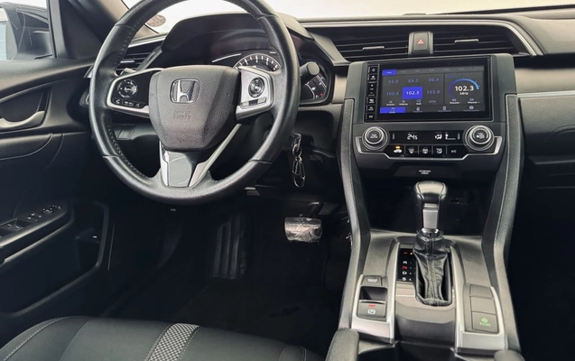 imagem-https://www.socarrao.com.br/sc-vehicle-images-prod/4059150/1790172111309-vehicle_image_1790169465_6ef42e5cdc7aa5468a40589a3a12f787.jpeg
