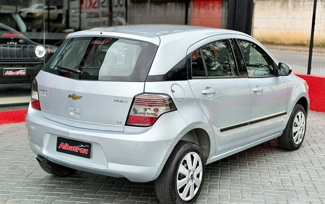 imagem-https://www.socarrao.com.br/sc-vehicle-images-prod/4059247/1790170130129-11_102826.jpg