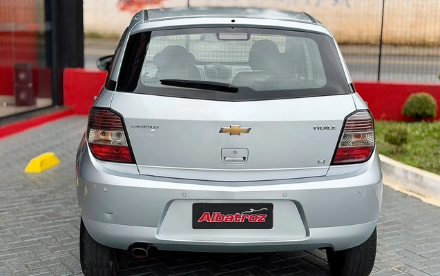 imagem-https://www.socarrao.com.br/sc-vehicle-images-prod/4059247/1790170130131-3_102826.jpg