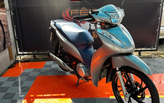 imagem-https://www.socarrao.com.br/sc-vehicle-images-prod/4059249/1790170157780-SU1HXzE4MTcuanBlZw.jpeg