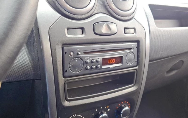 imagem-https://www.socarrao.com.br/sc-vehicle-images-prod/4059250/1790170175945-8325085_8_B_27d91eafdb.jpeg