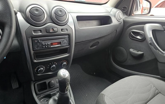 imagem-https://www.socarrao.com.br/sc-vehicle-images-prod/4059250/1790170175954-8325085_12_B_5fe97e1ca9.jpeg