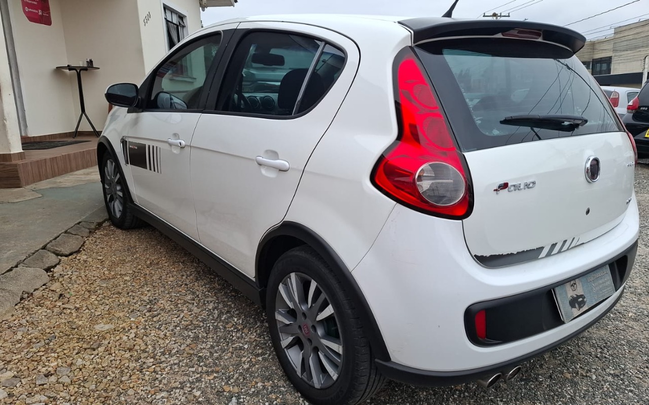 imagem-https://www.socarrao.com.br/sc-vehicle-images-prod/4059353/1790170436636-MTcwOTMxZGYtMjJjOC00NmU2LWI3MzItYWI2ZDZjZDk5NTkxLmpmaWY.jfif