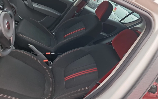 imagem-https://www.socarrao.com.br/sc-vehicle-images-prod/4059353/1790170437131-NGU2ZTY5YjAtY2U3MS00MTIxLWJlOTctYjAzM2U4ZDBlODIyLmpmaWY.jfif