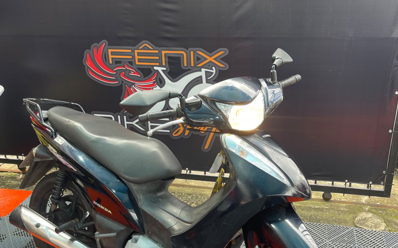 imagem-https://www.socarrao.com.br/sc-vehicle-images-prod/4059485/1790170619031-Zjk2ZTk3MzEtNmQ3NC00MTZlLTlkYTktZGExNTdjYWI0MTllLmpwZWc.jpeg