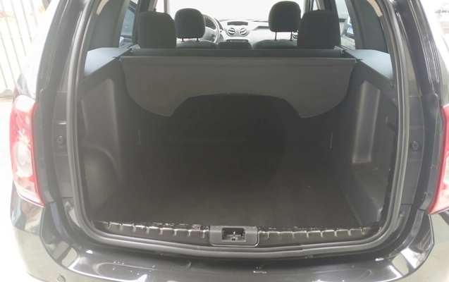 imagem-https://www.socarrao.com.br/sc-vehicle-images-prod/4059505/1790170693268-MTc5MDE3MDM2NDYwNjQ4ODA5ODAyMDA0MDkxNjM2ODIuanBn.jpg