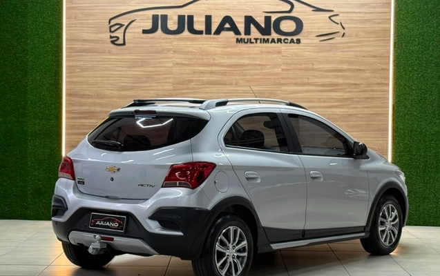 imagem-https://www.socarrao.com.br/sc-vehicle-images-prod/4059542/1790170806239-80p7WUHrCQypLWSQzvLtMQ3W8Ix9bcOP.jpg
