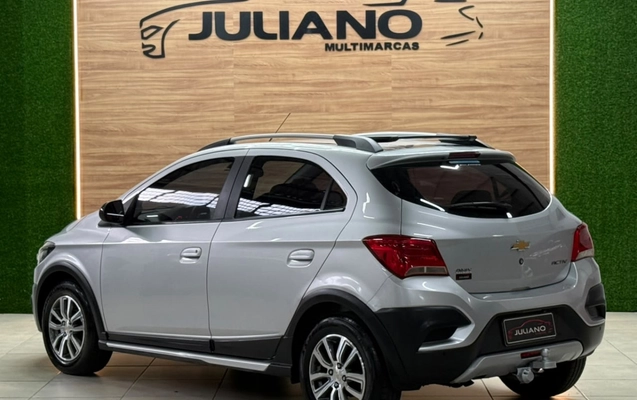 imagem-https://www.socarrao.com.br/sc-vehicle-images-prod/4059542/1790170806240-gCGF7POj7sDqQQ1vNjcsupvsBx9oUfIz.jpg