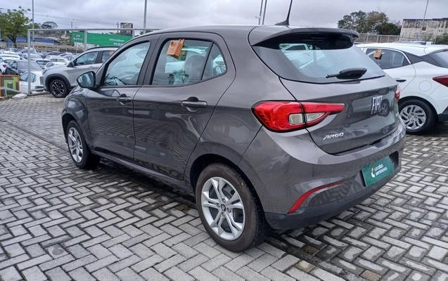imagem-https://www.socarrao.com.br/sc-vehicle-images-prod/4059611/1790170943683-1_104220.jpg