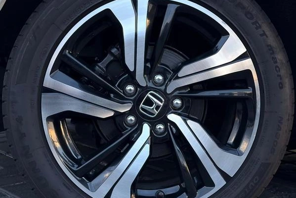 imagem-https://www.socarrao.com.br/sc-vehicle-images-prod/4059616/1790949874746-8502176_10_B_354dd16f69.jpeg