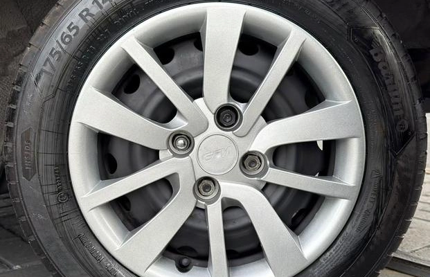 imagem-https://www.socarrao.com.br/sc-vehicle-images-prod/4059634/1791997270804-8502090_11_B_b830ed9de2.jpeg