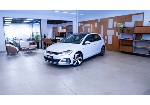Volkswagen Golf 2019 Prata — foto 1 de 3