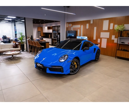 Porsche 911 2023 Azul — foto 1 de 3