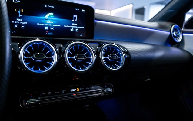 imagem-https://www.socarrao.com.br/sc-vehicle-images-prod/4059662/1790171240547-9_084633.jpg