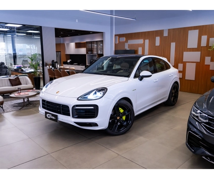 Porsche Cayenne 2021 Branco — foto 1 de 3