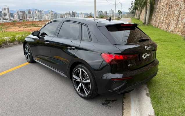 imagem-https://www.socarrao.com.br/sc-vehicle-images-prod/4059727/1790171273727-3_024534.jpg