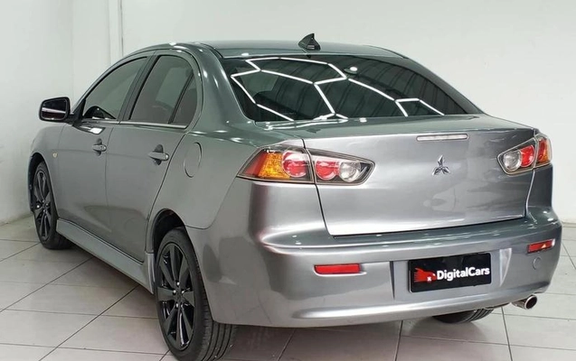 imagem-https://www.socarrao.com.br/sc-vehicle-images-prod/4059889/1790260719791-8435995_4_B_5434d29646.jpeg