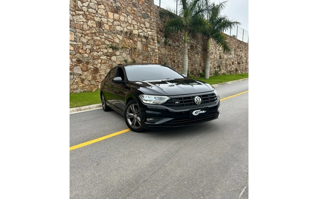 imagem-https://www.socarrao.com.br/sc-vehicle-images-prod/4060031/1790171633863-13_112541.jpg