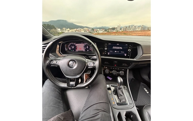imagem-https://www.socarrao.com.br/sc-vehicle-images-prod/4060031/1790171633864-2_112541.jpg