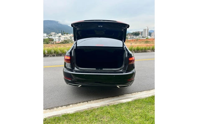imagem-https://www.socarrao.com.br/sc-vehicle-images-prod/4060031/1790171633866-7_112541.jpg