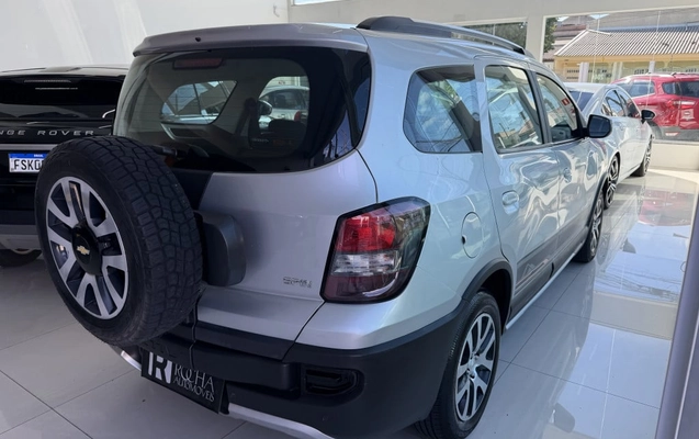 imagem-https://www.socarrao.com.br/sc-vehicle-images-prod/4060054/1790428807406-vehicle_image_1790428743_11192c12d283c15ade5a4b89e8383403.jpeg