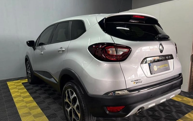 imagem-https://www.socarrao.com.br/sc-vehicle-images-prod/4060066/1790171784823-8504500_9_B_b637bb88bd.jpeg