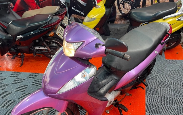 imagem-https://www.socarrao.com.br/sc-vehicle-images-prod/4060068/1790171812586-MTVmNWQ2ZjAtMDg4Ni00ZjFiLTlkNTAtNWE5Y2E3MGE1ZWNiLmpwZWc.jpeg