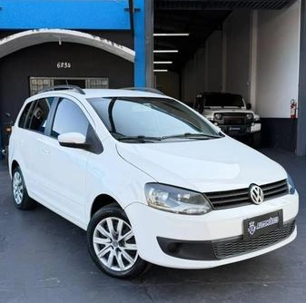 Volkswagen SpaceFox 2014 Branco — foto 1 de 3
