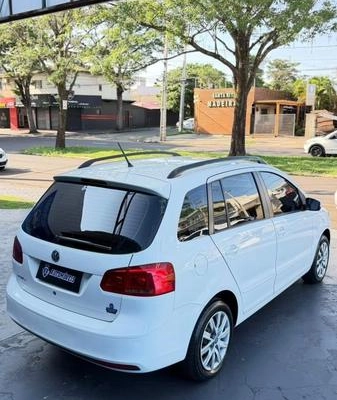 imagem-https://www.socarrao.com.br/sc-vehicle-images-prod/4060069/1790172133773-7772739_10_B_2b3df6132f.jpeg