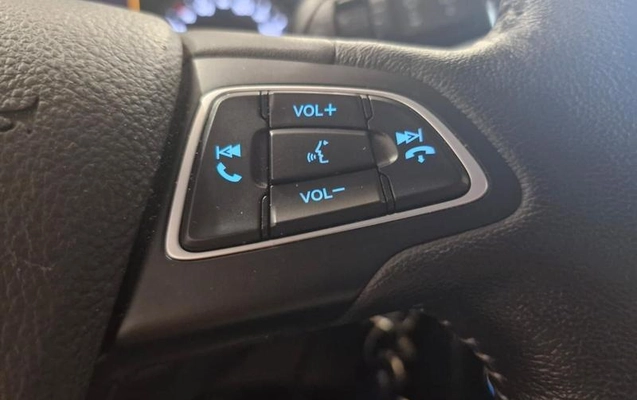 imagem-https://www.socarrao.com.br/sc-vehicle-images-prod/4060075/1790172000481-8482658_6_B_aaf20828f8.jpeg