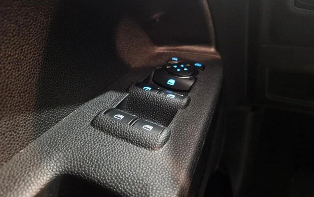 imagem-https://www.socarrao.com.br/sc-vehicle-images-prod/4060075/1790172000495-8482658_12_B_8da6ffc5be.jpeg