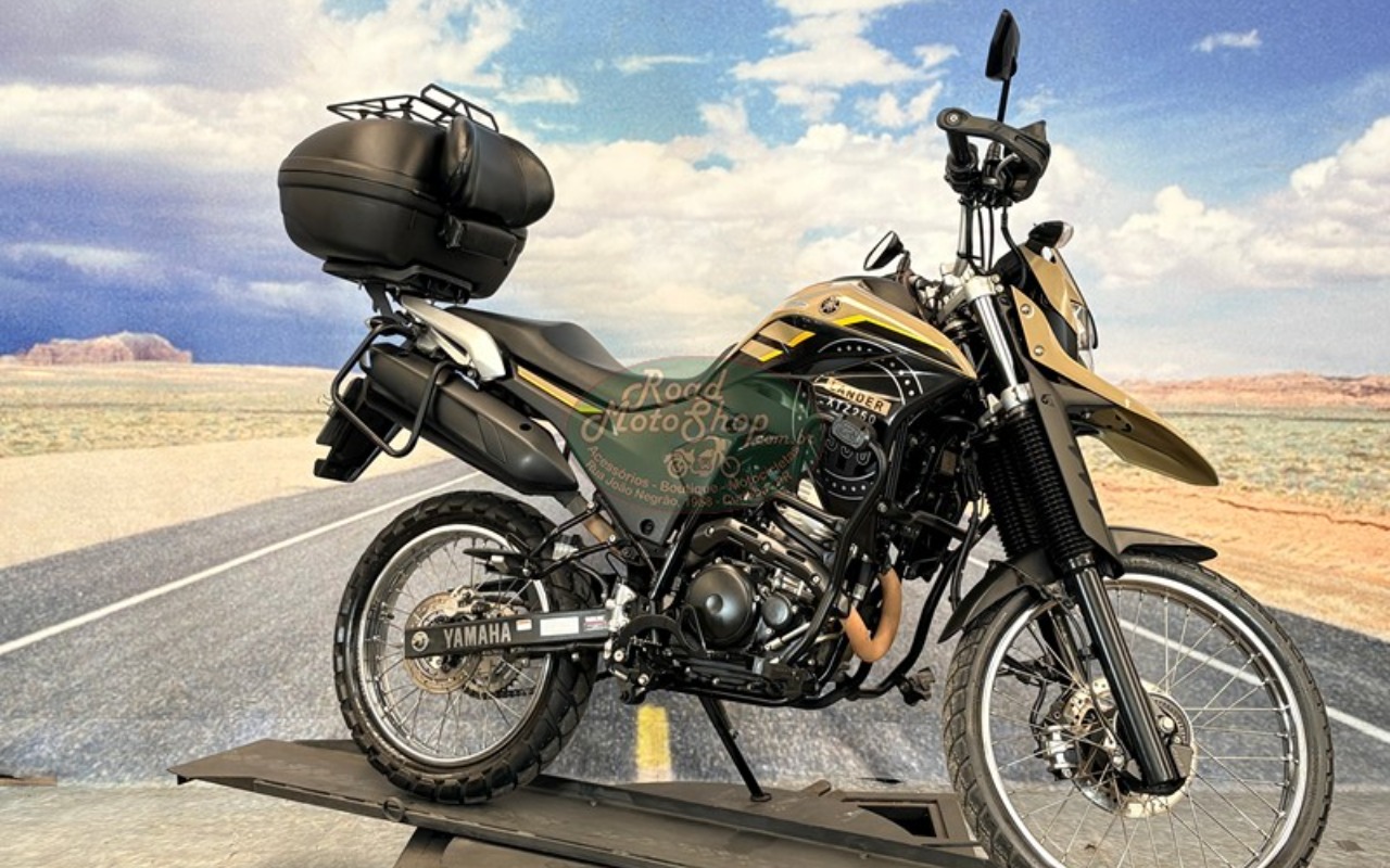 imagem-https://www.socarrao.com.br/sc-vehicle-images-prod/4060076/1790172014031-TEFOREVSIDI1MCBCRUdFIDIwMjNfMy5qcGc.jpg