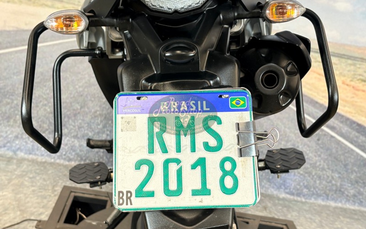 imagem-https://www.socarrao.com.br/sc-vehicle-images-prod/4060076/1790172015033-TEFOREVSIDI1MCBCRUdFIDIwMjNfMTYuanBn.jpg