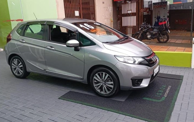 imagem-https://www.socarrao.com.br/sc-vehicle-images-prod/4060078/1790172038292-8482370_2_B_200bf5d9a4.jpeg