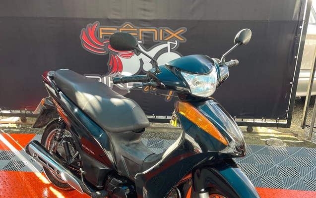 imagem-https://www.socarrao.com.br/sc-vehicle-images-prod/4060079/1790172041737-MzAzOTI1ZDYtMjk1MC00ZGYyLTlkMjQtZjBlMjU1Y2Y3NGIzLmpwZWc.jpeg