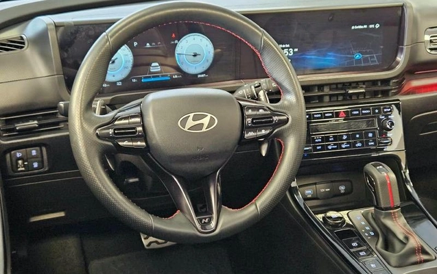 imagem-https://www.socarrao.com.br/sc-vehicle-images-prod/4060165/1790172246621-8504580_6_B_40c71efcdd.jpeg