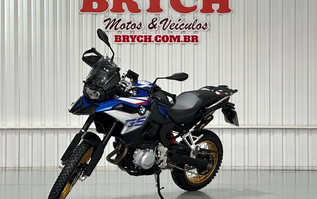 imagem-https://www.socarrao.com.br/sc-vehicle-images-prod/4060179/1790172277894-57e79c4961ac410eab249b0ba554edd1_1790170430252.jpg