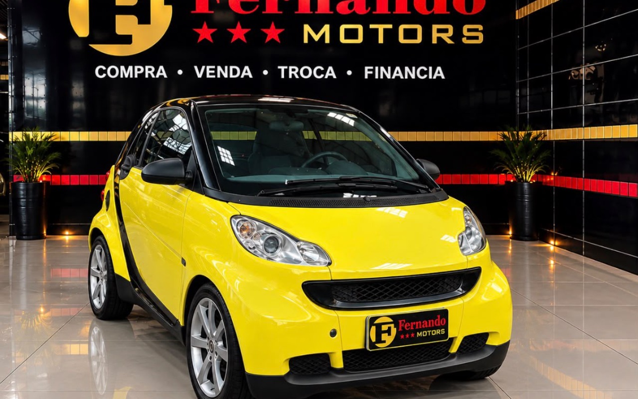 smart fortwo 2010 Amarelo — foto 1 de 1