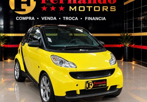 smart fortwo 2010 Amarelo — foto 1 de 1