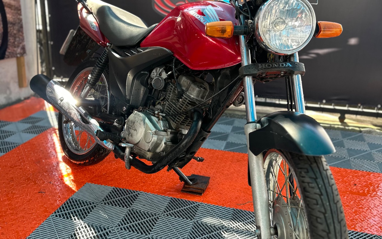 Honda CG 150 FAN ESDi/ 150 FAN ESDi FLEX 2011 Vermelho — foto 1 de 3